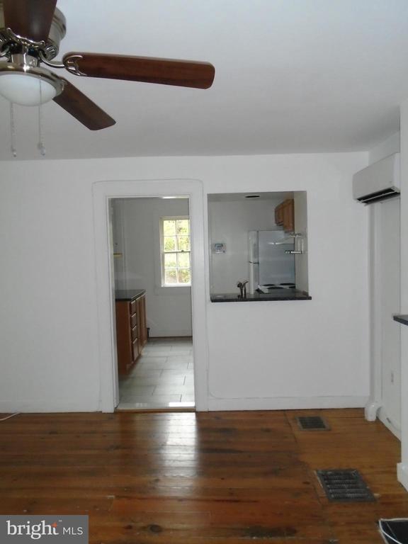 8494 Frederick Rd 8494 Frederick Rd Ellicott City MD 21043