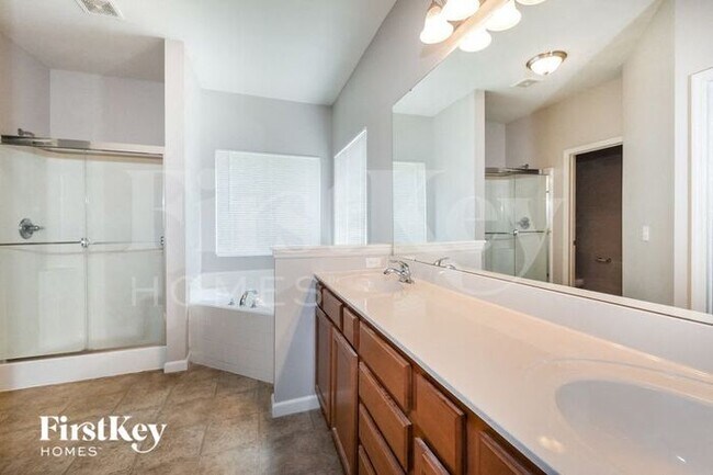 Building Photo - 1230 Peruque Ridge Dr