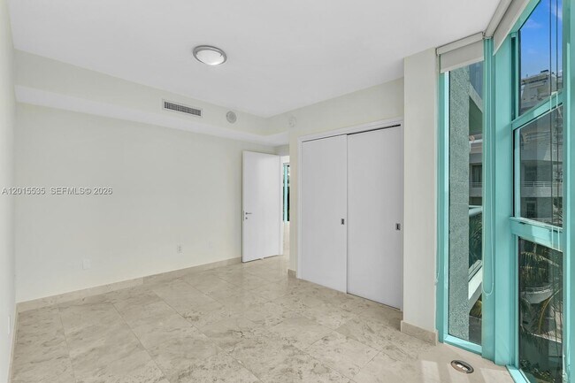Building Photo - 6000 Indian Creek Dr