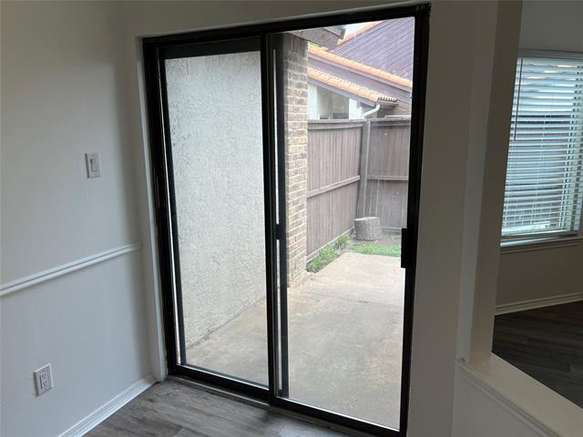 Building Photo - 14151 Montfort Dr