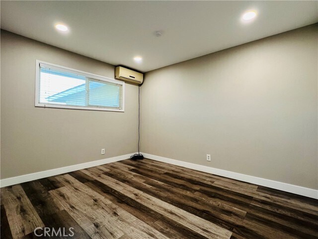 Building Photo - 1665 Greencastle Ave