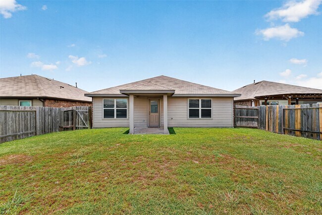 Building Photo - 29615 Breakwater Dr