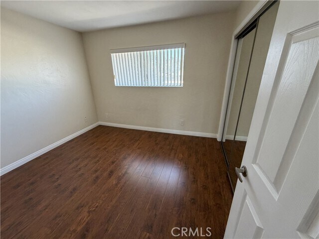Building Photo - 1430 W Lambert Rd
