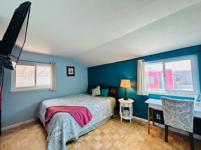 Building Photo - 8871 Belmont St