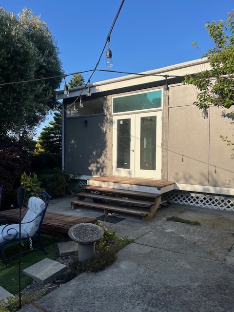 Building Photo - 1040 E Meadow Ave