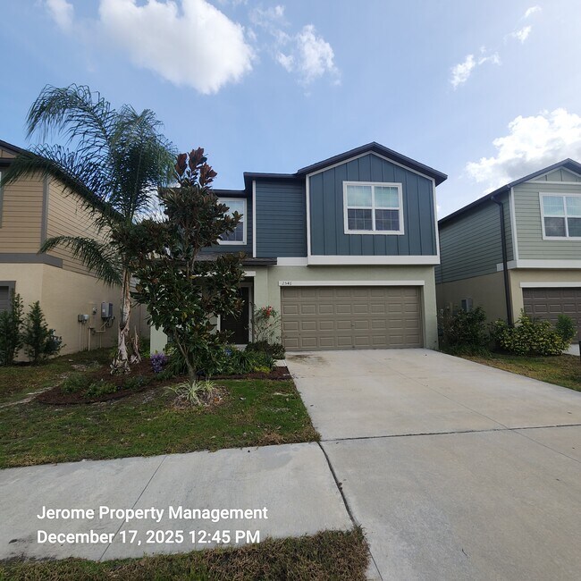 Building Photo - 2546 Leonia Ln