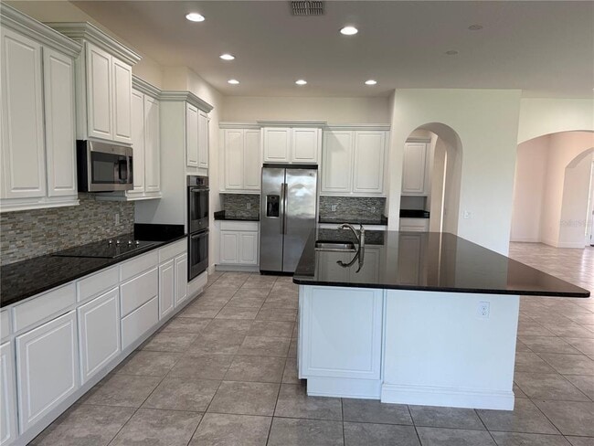 Building Photo - 3703 Dockside Dr