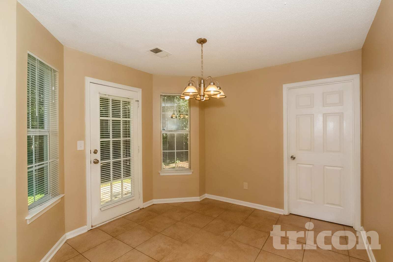 Building Photo - 217 Metoyer Dr