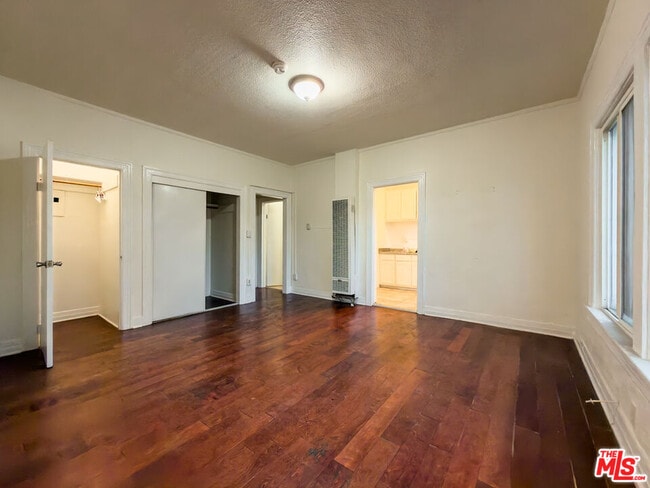 Building Photo - 1675 W Martin Luther King Jr Blvd