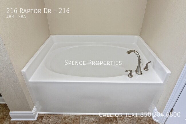 Building Photo - 216 Raptor Dr