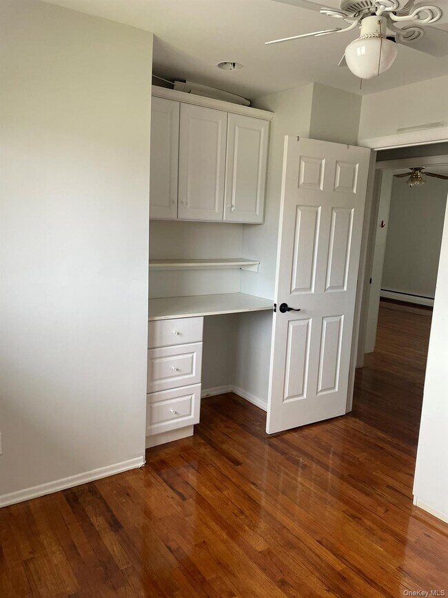 Building Photo - 7 Motor Ln