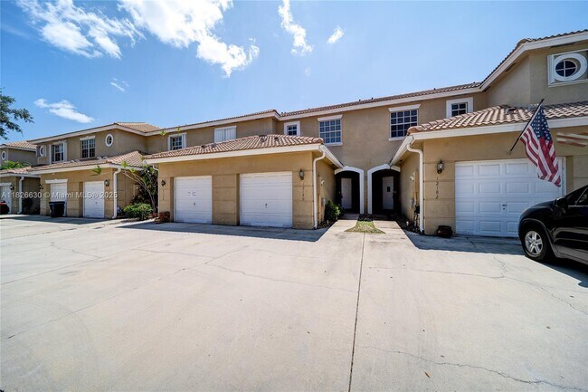 Building Photo - 12180 SW 5th Ct