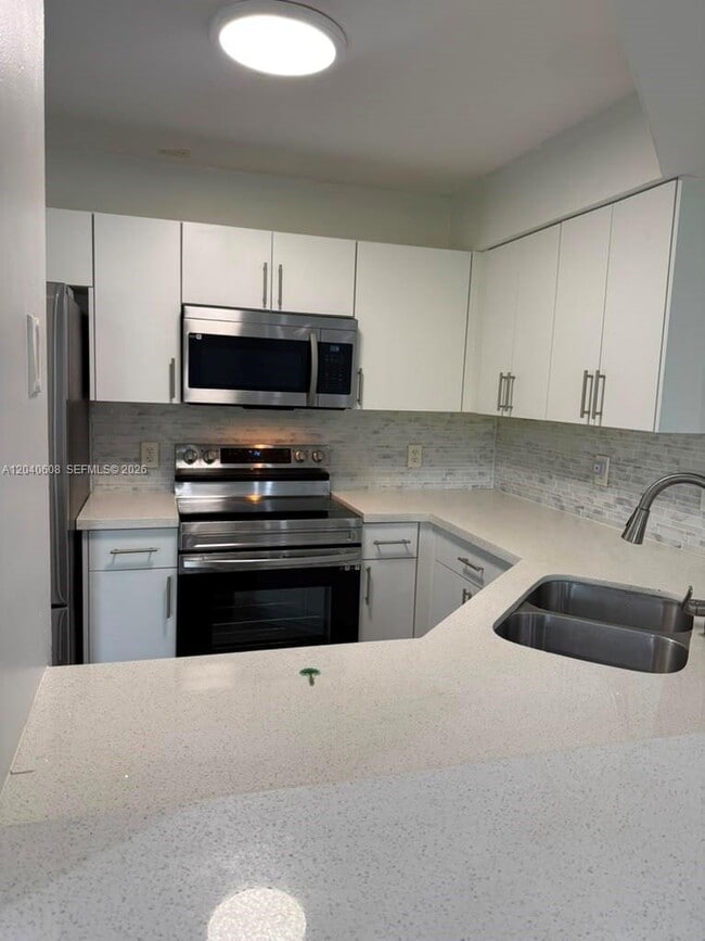Building Photo - 9021 W Sunrise Blvd