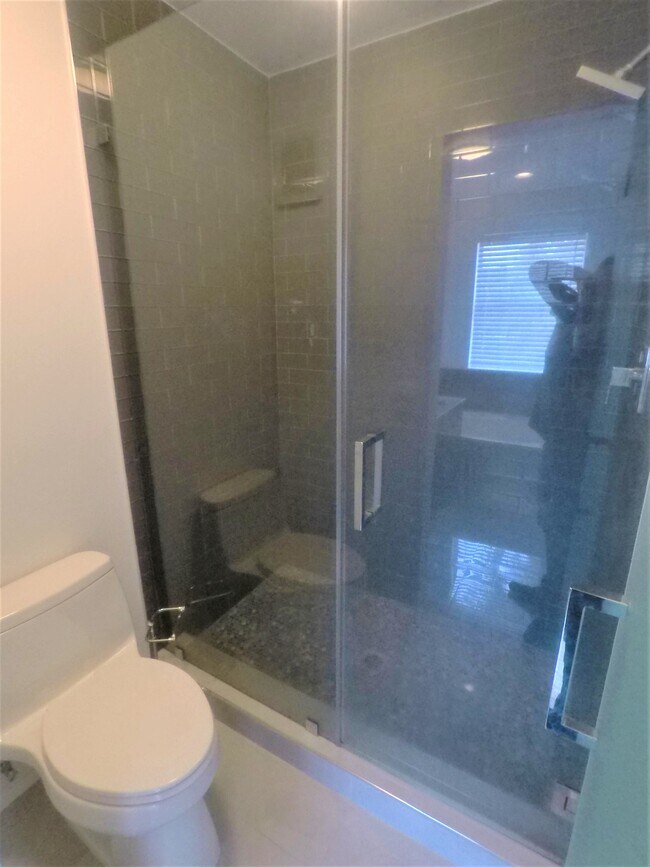 Building Photo - 1145 Yellowheart Way