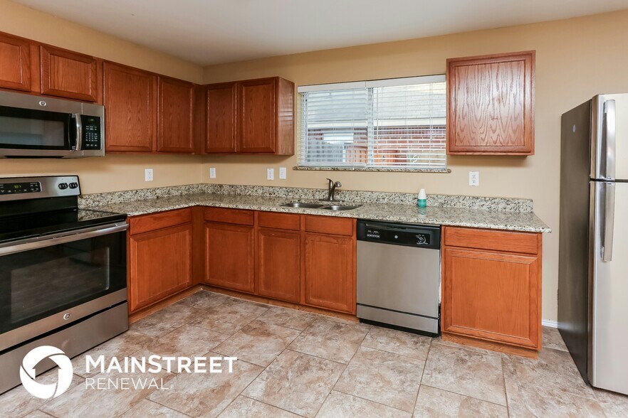 Building Photo - 113 Franklin Ct