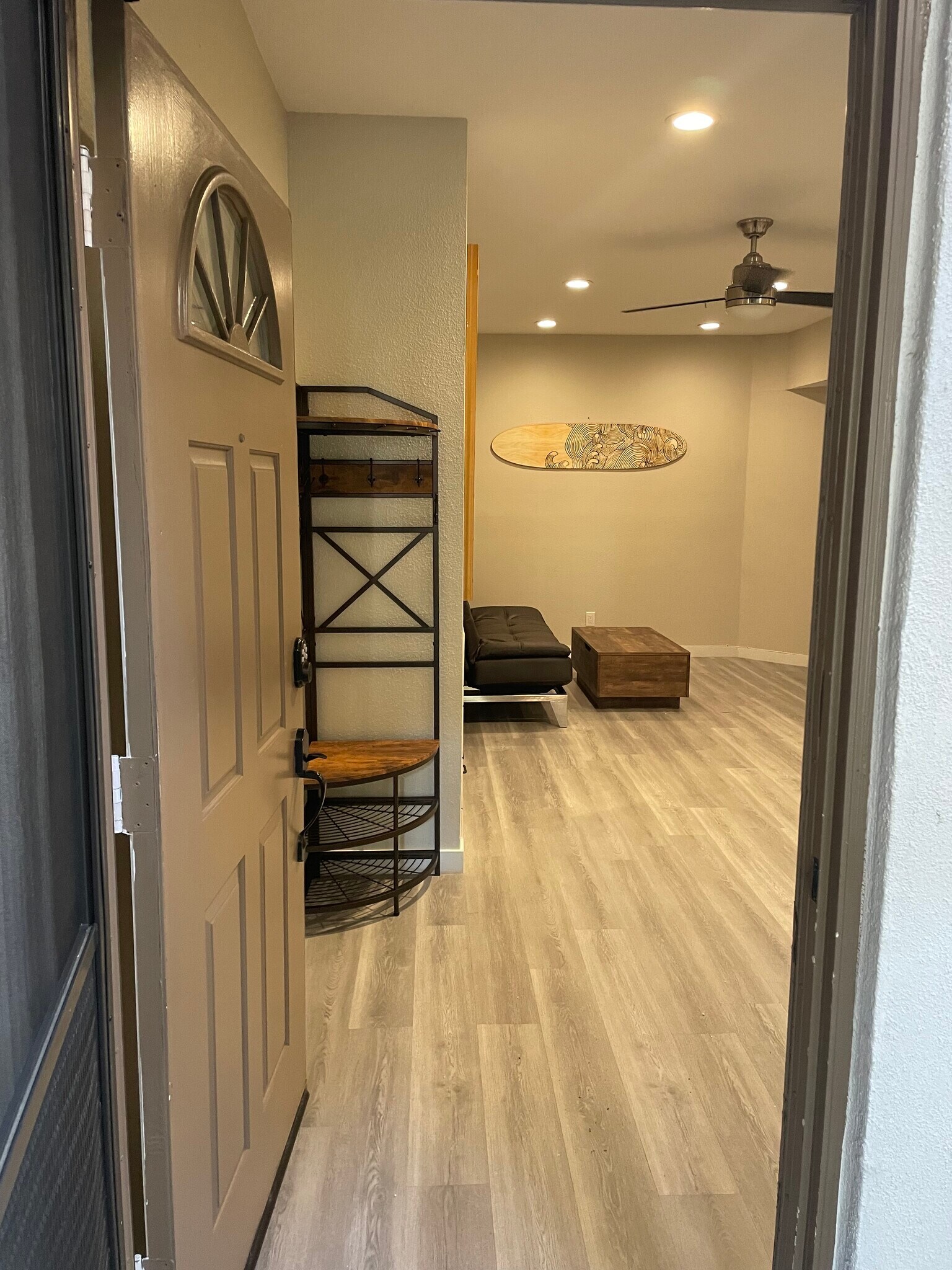 Unit entrance - 626 Lake St