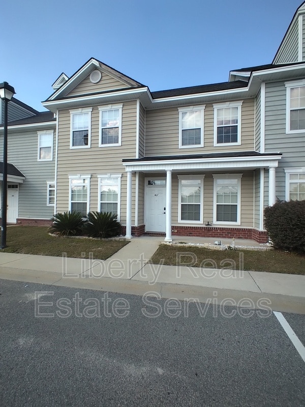 Building Photo - 402 Conley Dr