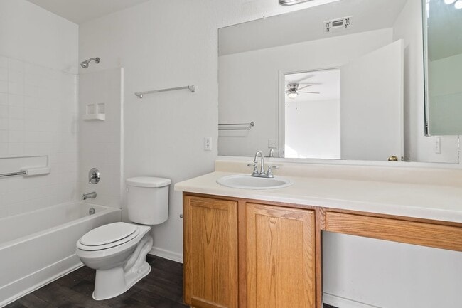 Building Photo - 6653 S Via Vista De Santa Cruz