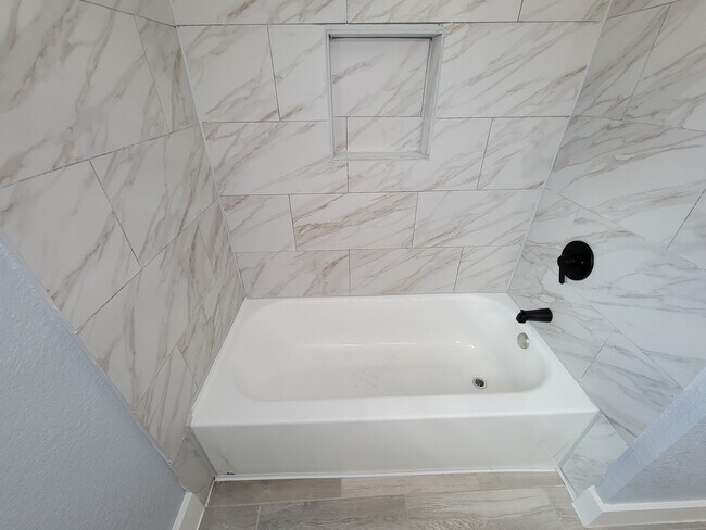 Building Photo - 4538 Clover St