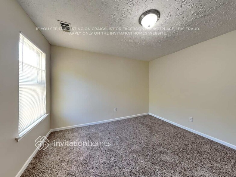 Building Photo - 8279 Milam Loop