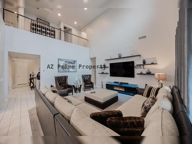 Building Photo - 11777 S 51st Dr