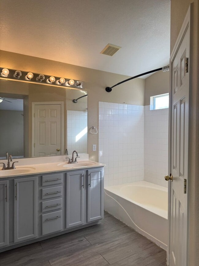 Building Photo - **Beautiful 4-Bedroom Home with Open Floor Plan, Solar, EV Charger & NO HOA**