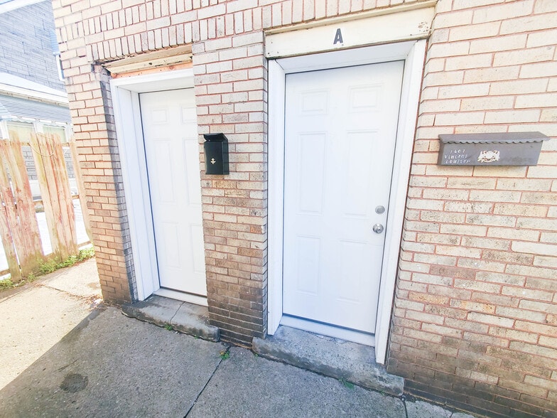 Building Photo - 1601 Liberty St