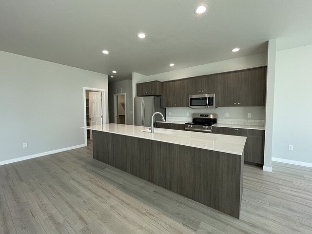 Building Photo - 629 W Snowy Owl St