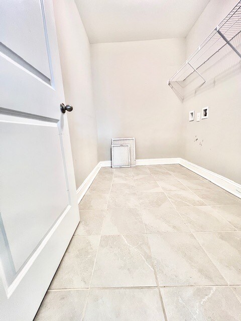 Building Photo - 3125 Breakwater Dr