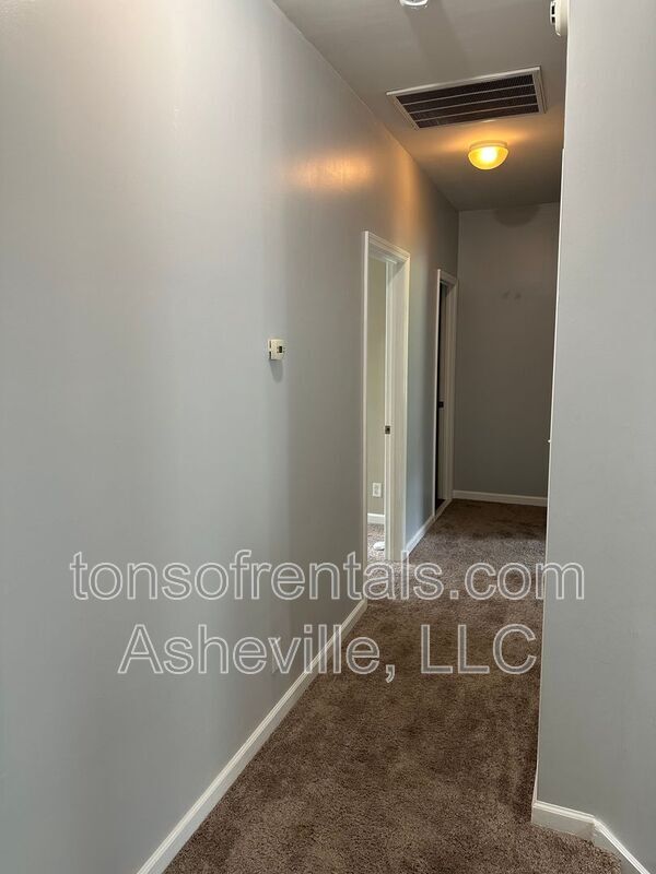 Building Photo - 33 Chapel Hill Church Rd