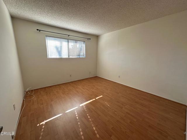 Building Photo - 436 Fairview Ave