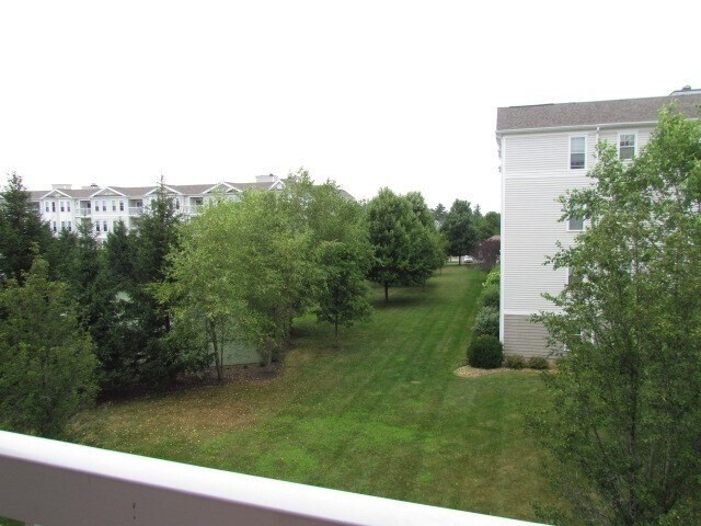 Building Photo - 132 Clocktower Dr