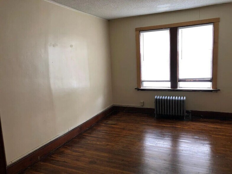 Building Photo - 86 Winthrop St
