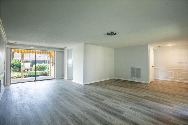 Building Photo - 12207 Pepper Mill Dr