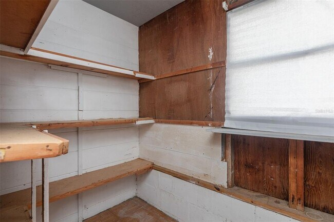 Building Photo - 11343 87th Ave