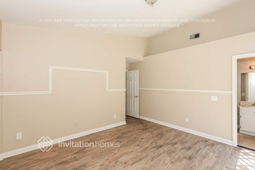 Building Photo - 12771 Tehama Cir