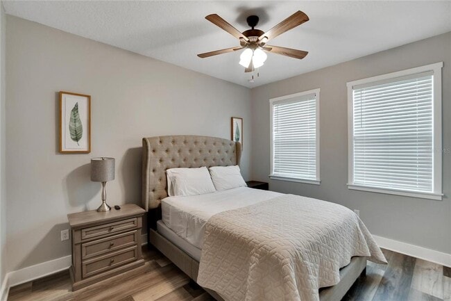 Building Photo - 3002 E 38th Ave