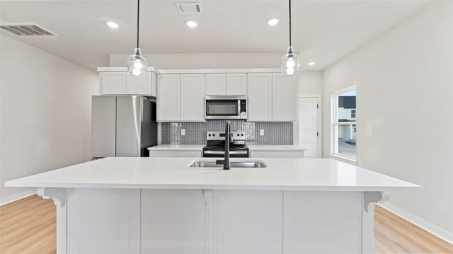 Building Photo - 1711 Cuppett Cir