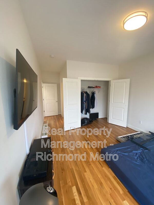 Building Photo - 1322 McDonough St