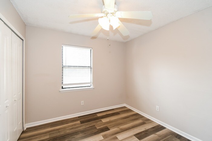 Building Photo - 1864 Shannon Lake Dr