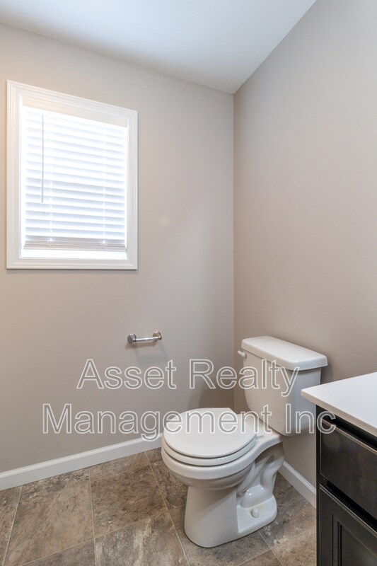 Building Photo - 8205 Zodiac Ln