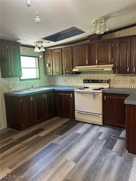 Building Photo - 69660 Skullfork Road