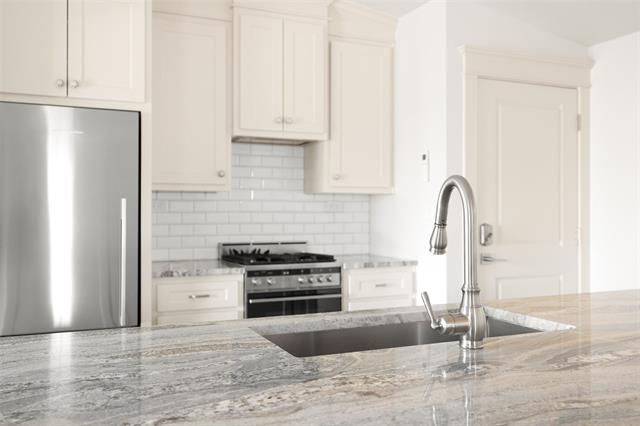 Building Photo - 5623 McCommas Blvd