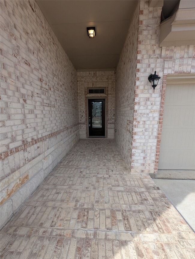 Building Photo - 30454 Butternut Oak Ln