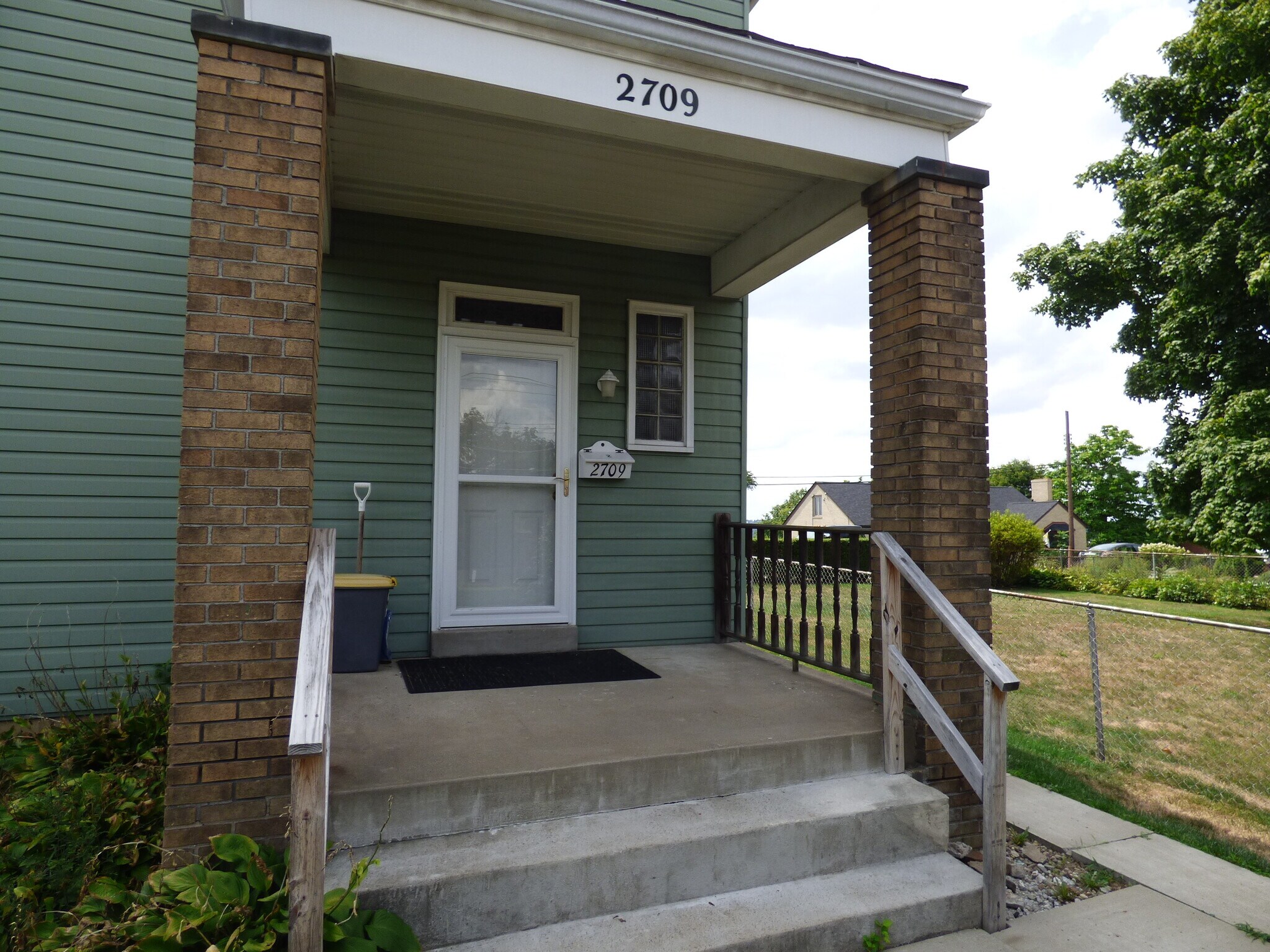 Building Photo - 2709 Middletown Rd
