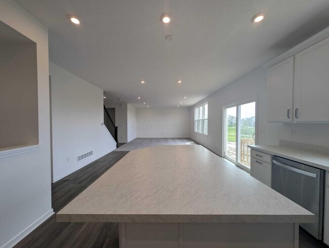 Building Photo - 832 Callaway Ln