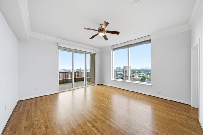 Building Photo - 3333 Allen Pkwy