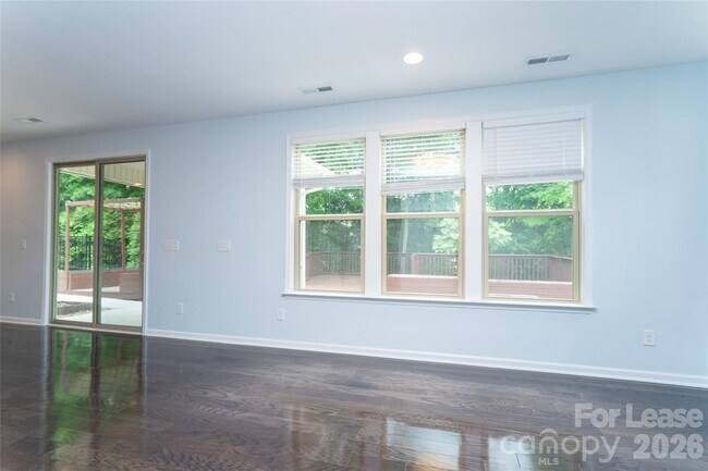 Building Photo - 4329 Hunton Dale Rd NW