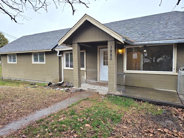 Building Photo - 1880 8th St SE