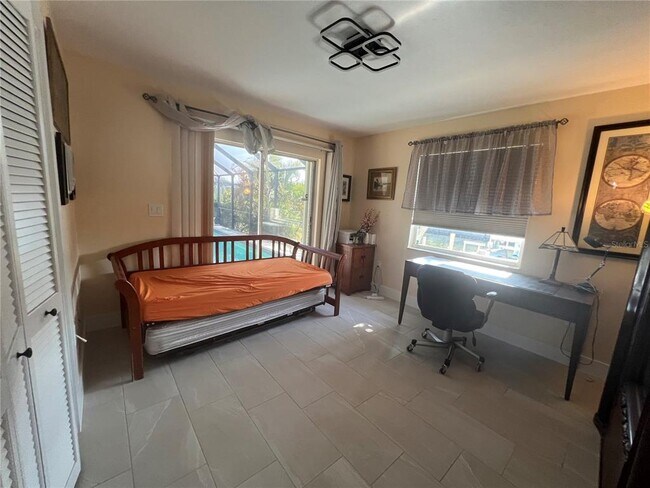 Building Photo - 2533 Rio Tiber Dr